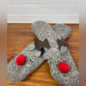 Reindeer Socks 6-10 Women’s
